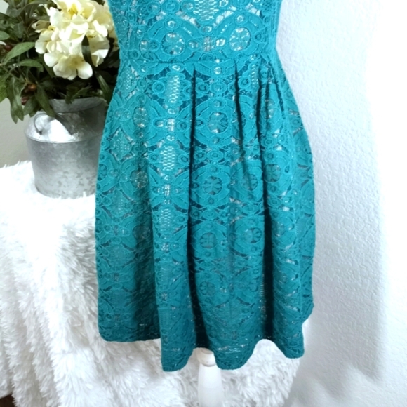 MIMI CHICA TEAL GREEN LACE FIT & FLAIR DRESS SZ.S EUC - Picture 3 of 6